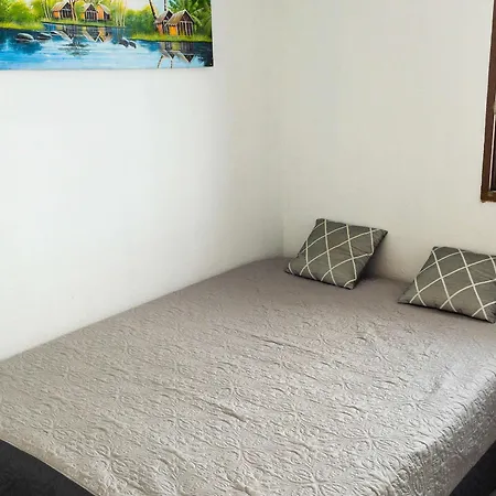 T2 Cabine, 4 Pers, Piscine, Parking, Proche Apartment Agde