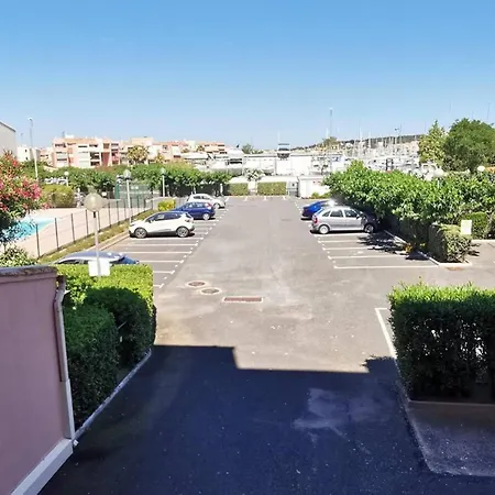 T2 Cabine, 4 Pers, Piscine, Parking, Proche Apartment