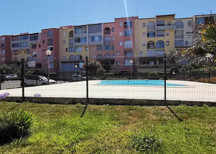 T2 Cabine, 4 Pers, Piscine, Parking, Proche - Fr-1-607-196 *